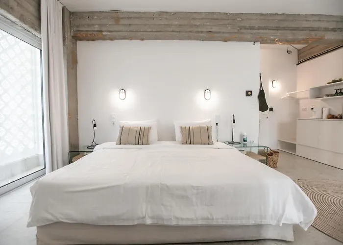 Convent Apartments - Huge One Combination