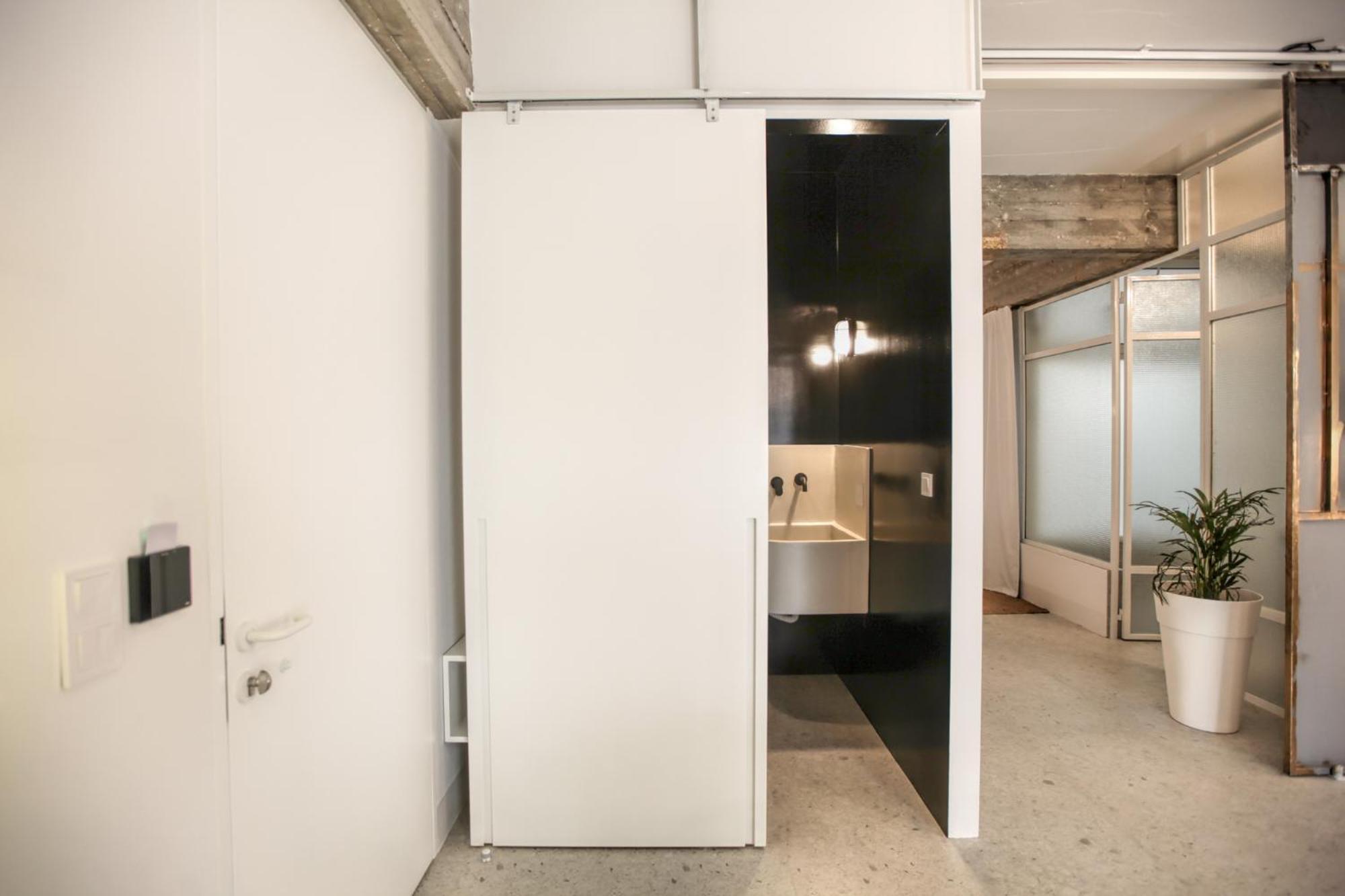 Convent - Huge One Combination Appartement *