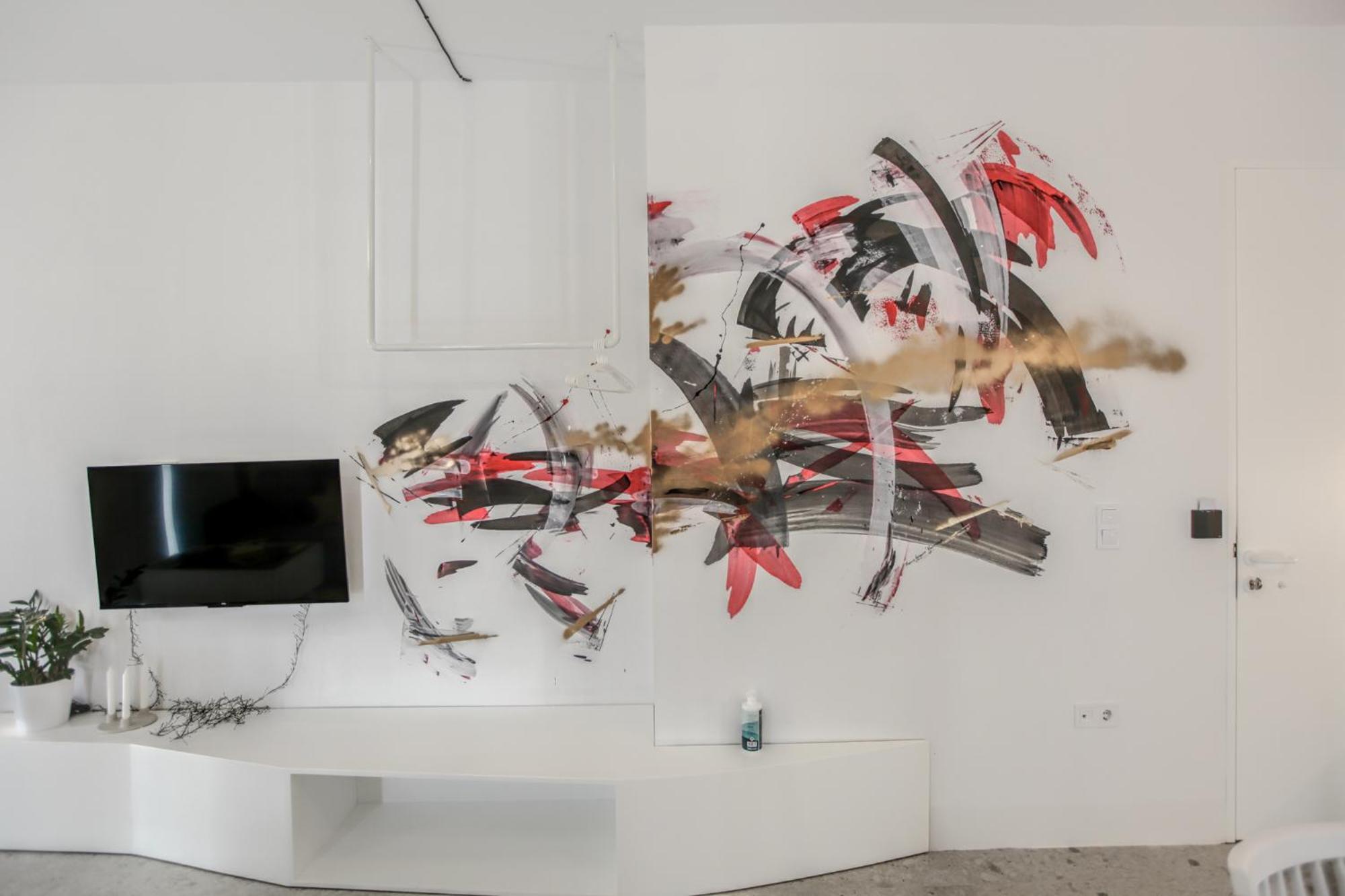 Convent - Huge One Combination Appartement